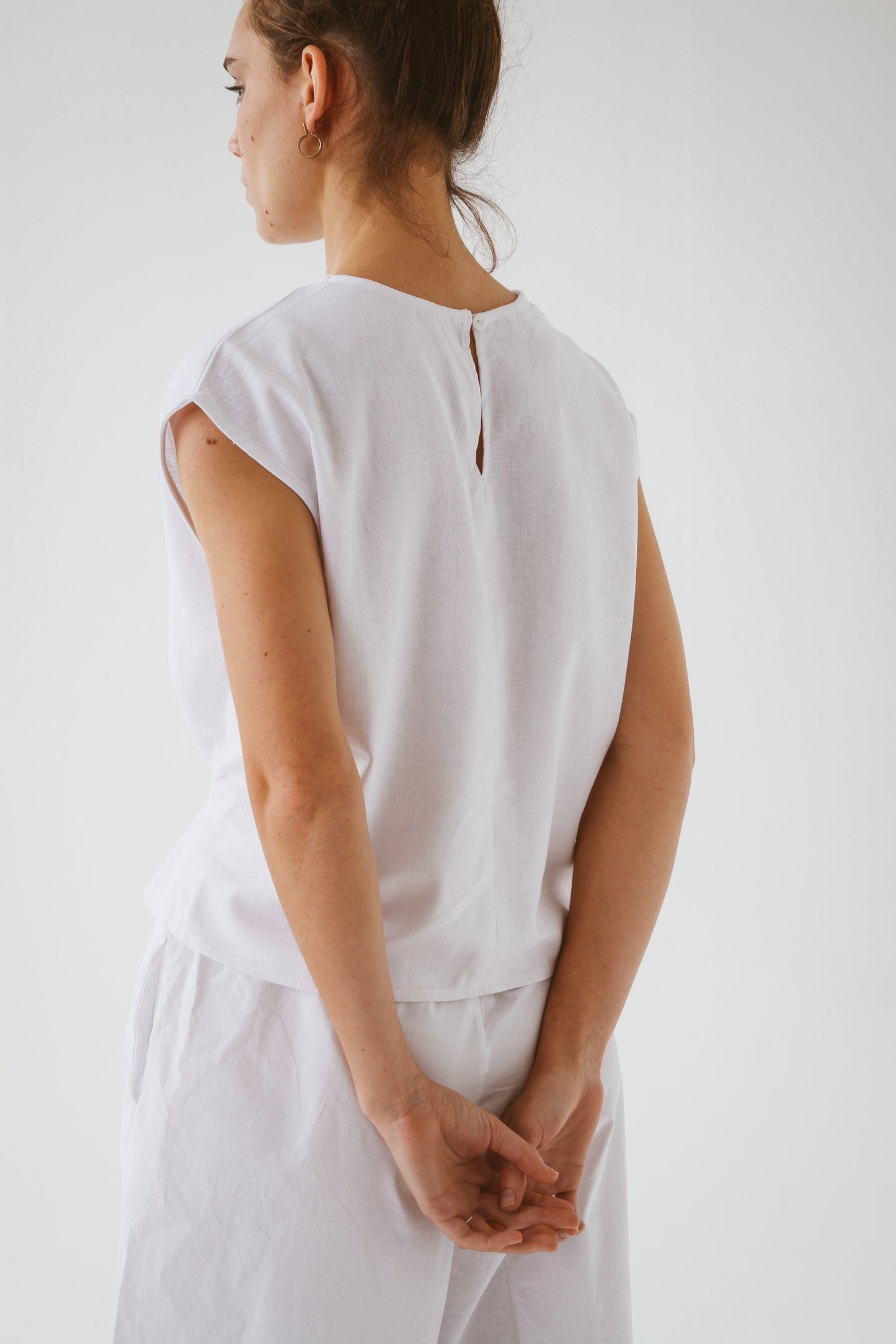 Yona Tie Top